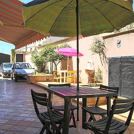 Casa Di Luca Bed & Breakfast 3*