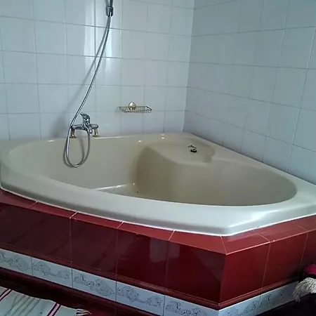 Bed & Breakfast Casa Di Luca 3*